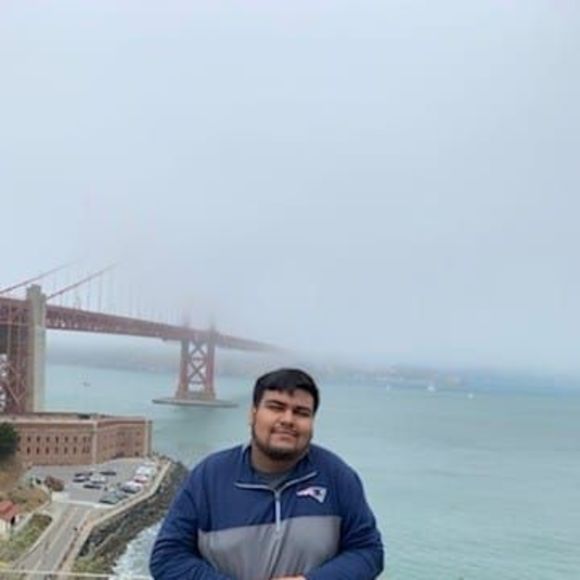 Meet your Posher, Jairo - Picture 1 of 1